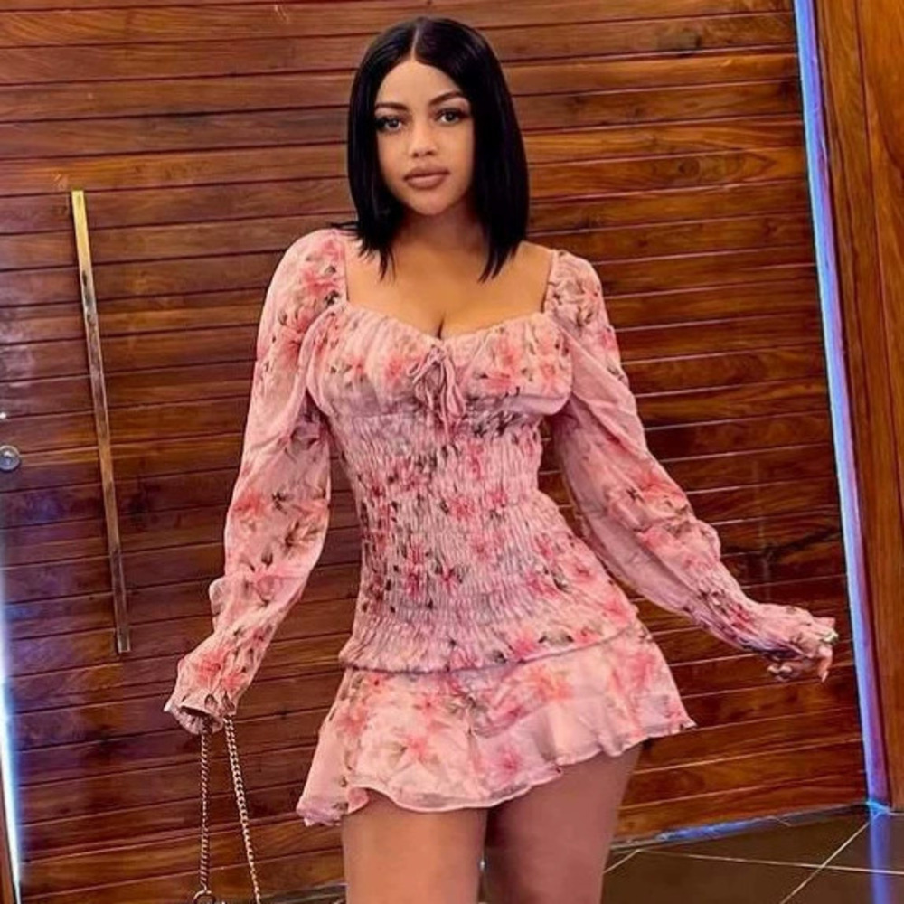 Elegant Ladies African Print Square Neck Low Cut Pleated Mini Dress